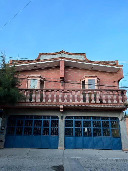 Appartamento Acogedor Departamento céntrico con Estacionamiento Tequisquiapan Esterno foto