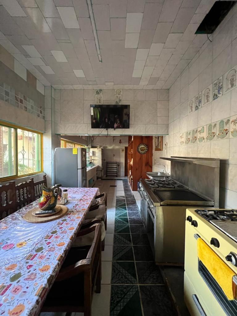 Appartamento Acogedor Departamento céntrico con Estacionamiento Tequisquiapan Esterno foto